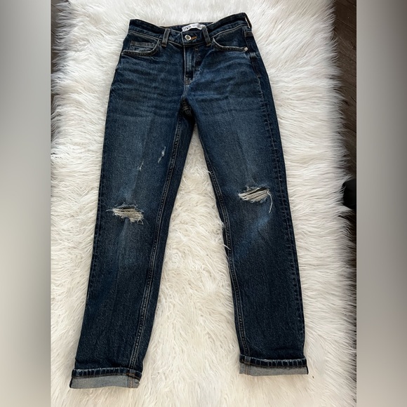 Zara Boyfriend Jeans - Picture 2 of 2